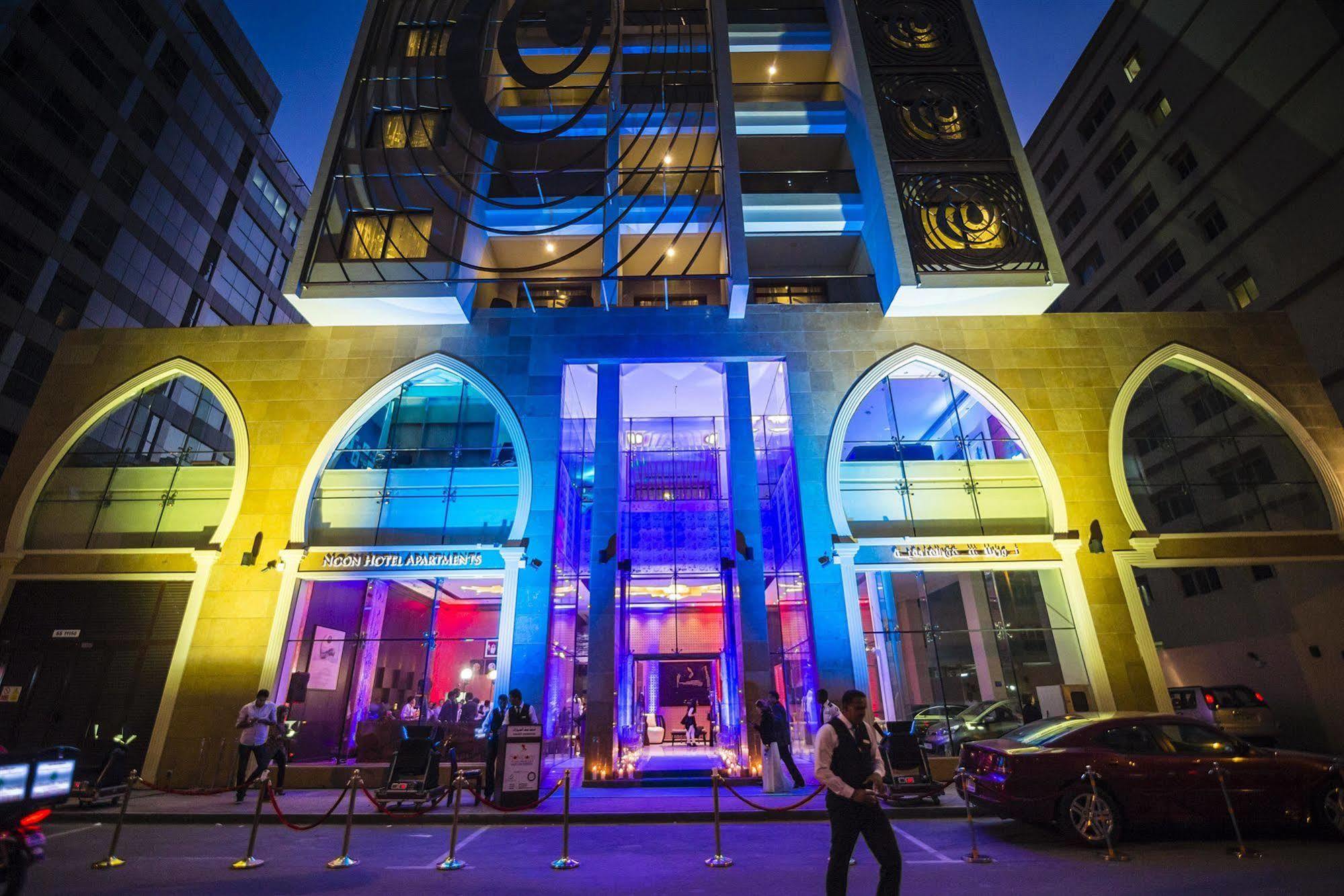 Noon Aparthotel