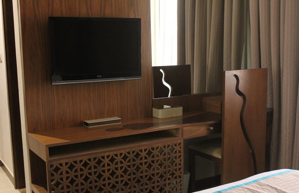 Noon Aparthotel 2*