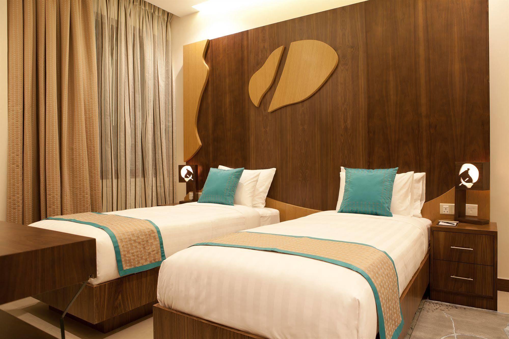 Noon Aparthotel